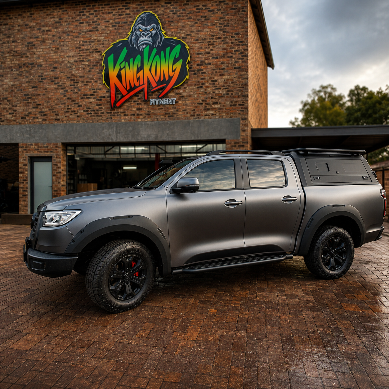 GWM P300 Explorer+ Aluminium, Solid Glass Canopy –  Glass Gullwing Doors & Sliding Side Window
