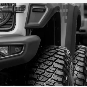 Tank 300 Topfire™ Darkest Front Bumper
