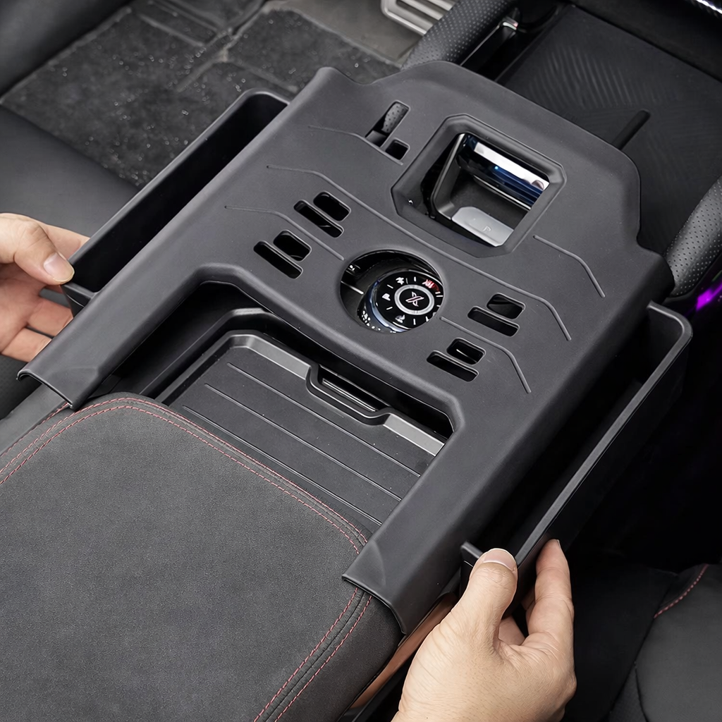 Jetour T2 Silicone Centre Console Storage Cover - Image 2